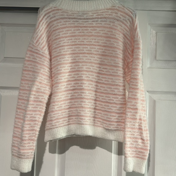 Sweater - Picture 3 of 6